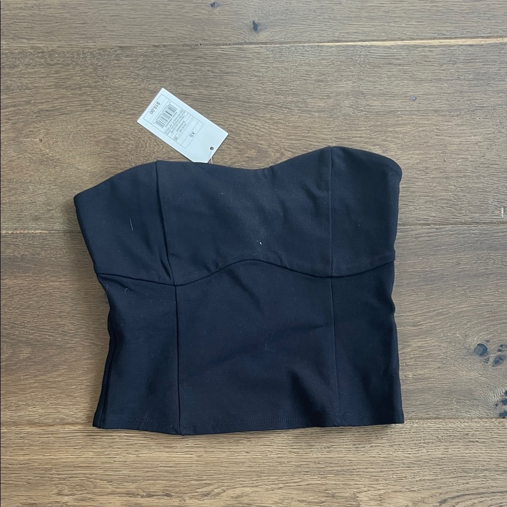 Black Strapless Top
